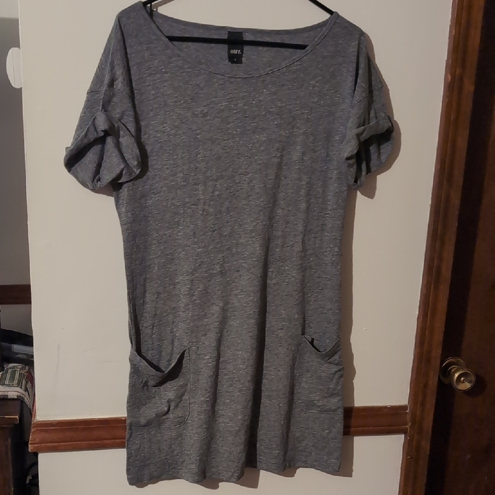 Obey Gray Boxy Short Sleeve Tunic
